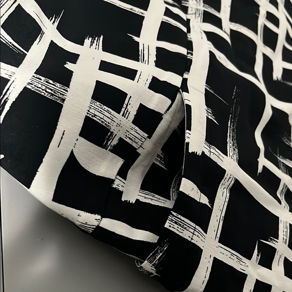 3/25$ (Mix)Women's S.C.& CO. Tummy Control Skort Skirt, S, Black&White - Picture 13 of 14